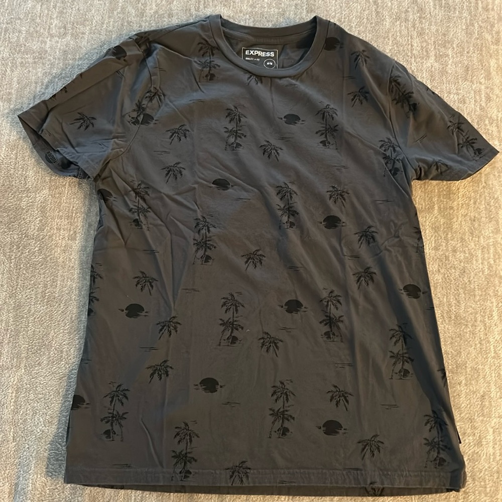 Express Gray Palm Tree Print Short Sleeve Tee